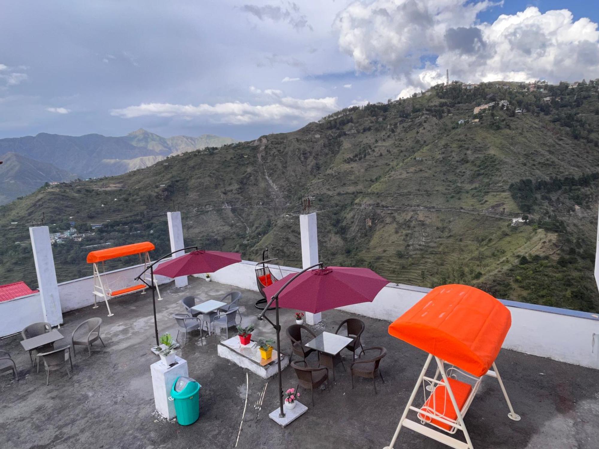 Doon Valley Resort, Mussoorie Buitenkant foto